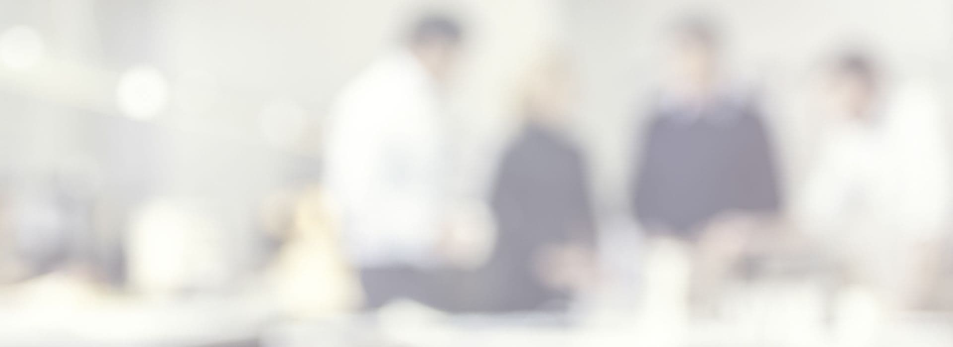 Woman from Diatec Diagnostics talking to a customer